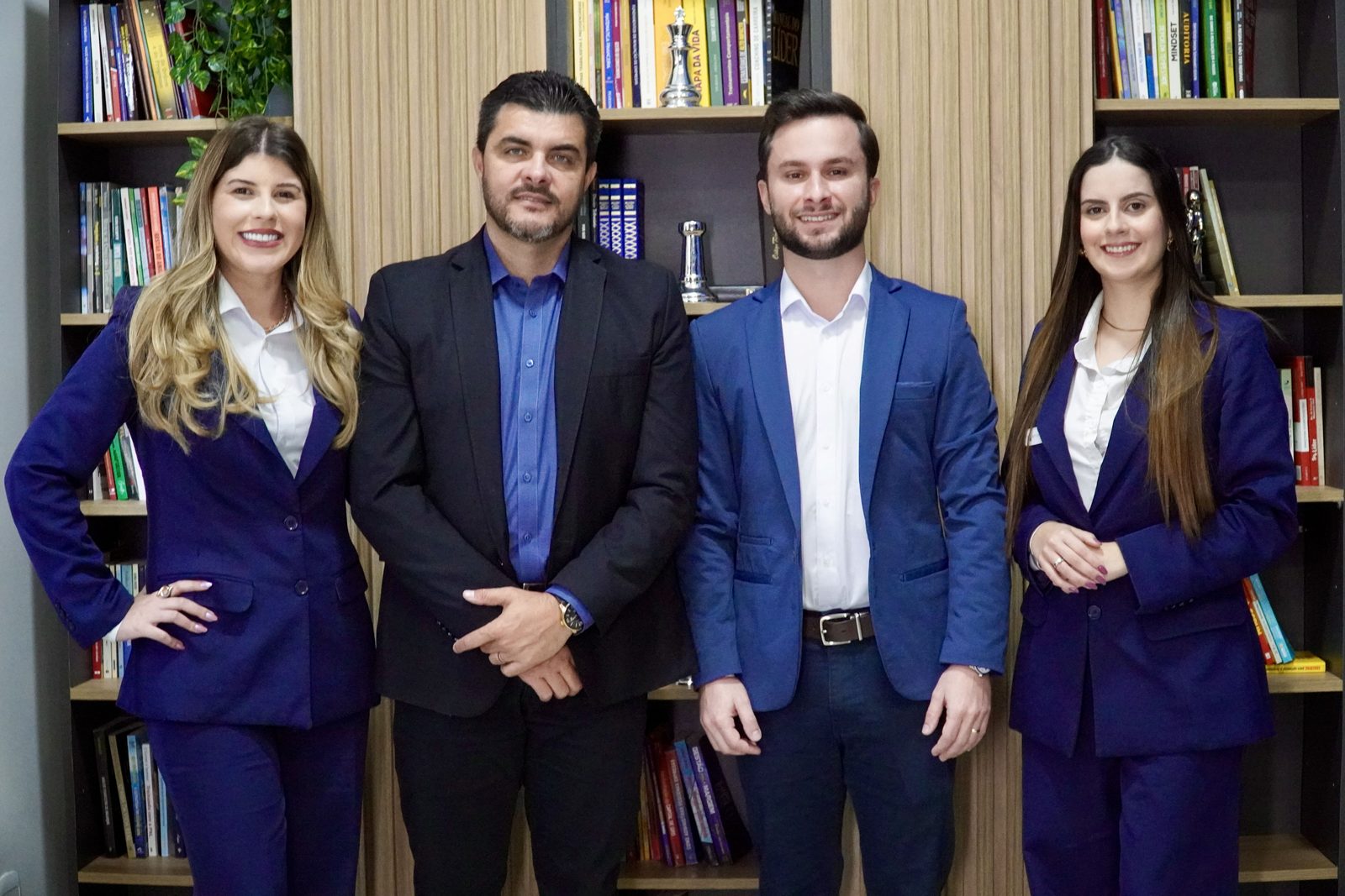 Equipe do Instituto JB reunida